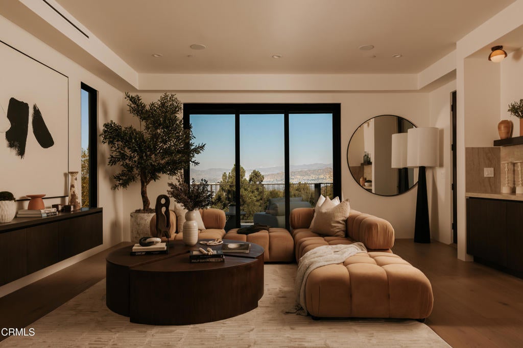 3499 Wonder View Drive