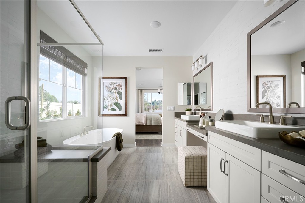11605 Saddleback Drive