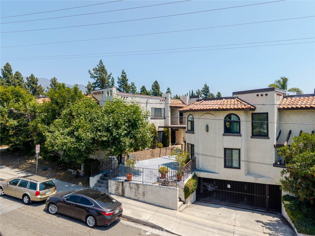 4136 Ocean View Boulevard