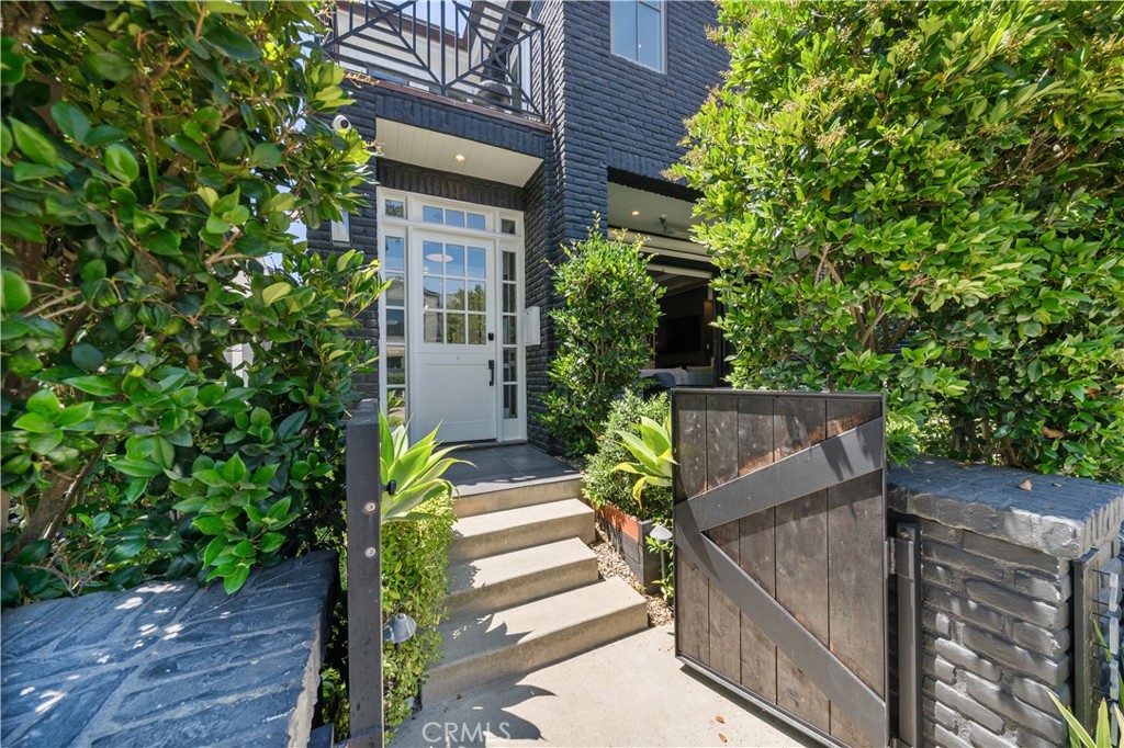 Balboa Peninsula Point (BLPP) - Residential Lease