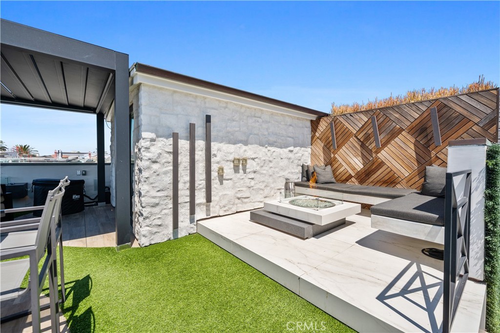 Balboa Peninsula Point (BLPP) - Residential Lease