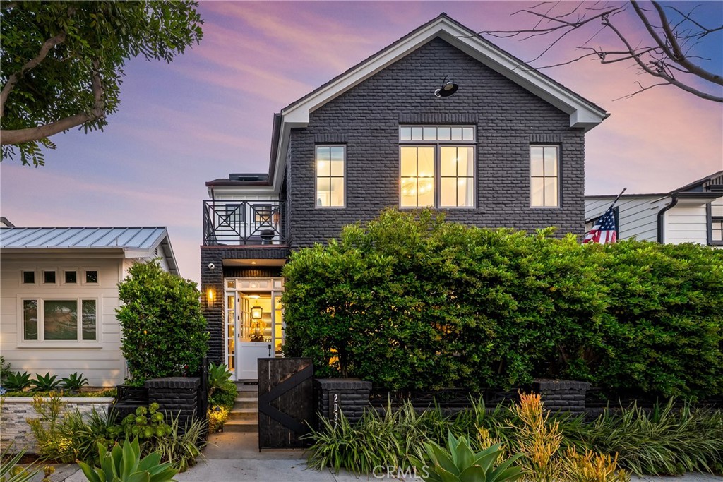 Balboa Peninsula Point (BLPP) - Residential Lease