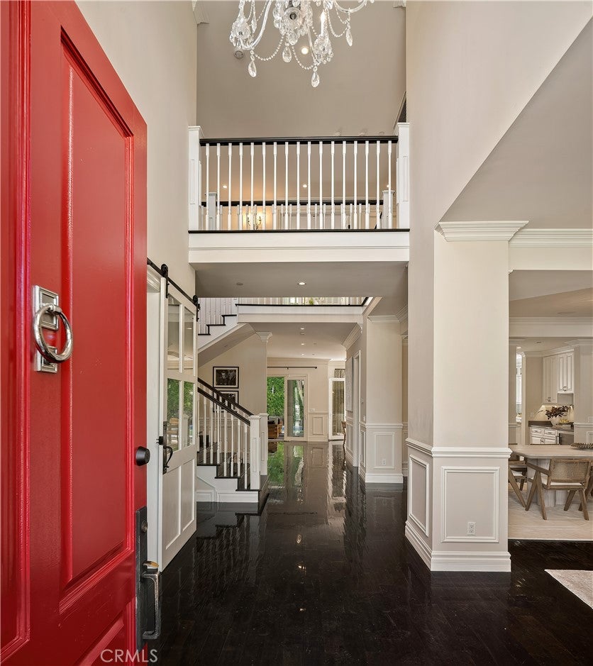 Photo of 4417 Atoll Avenue, Sherman Oaks, CA 91423 (MLS # SR26213407)