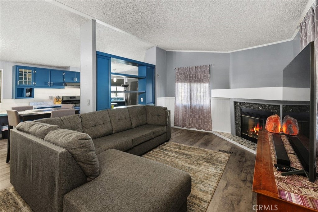 1456 E Philadelphia St Spc 184