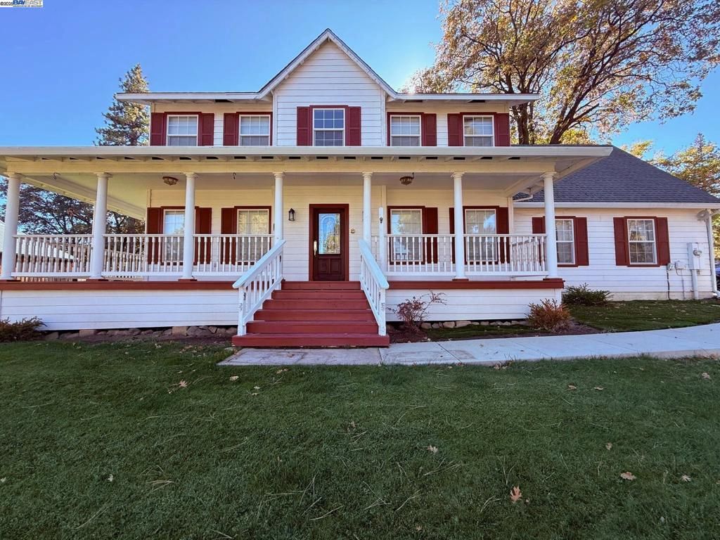 Photo of 463437 Main St, Janesville, CA 96114 (MLS # 41115343)