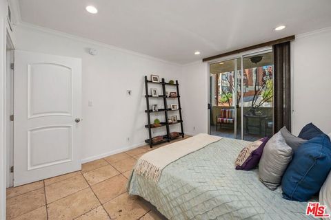 Tiny photo for 11970 Montana Avenue #102, Los Angeles, CA 90049 (MLS # 26669259)