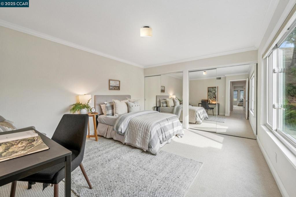 ROSSMOOR - Residential