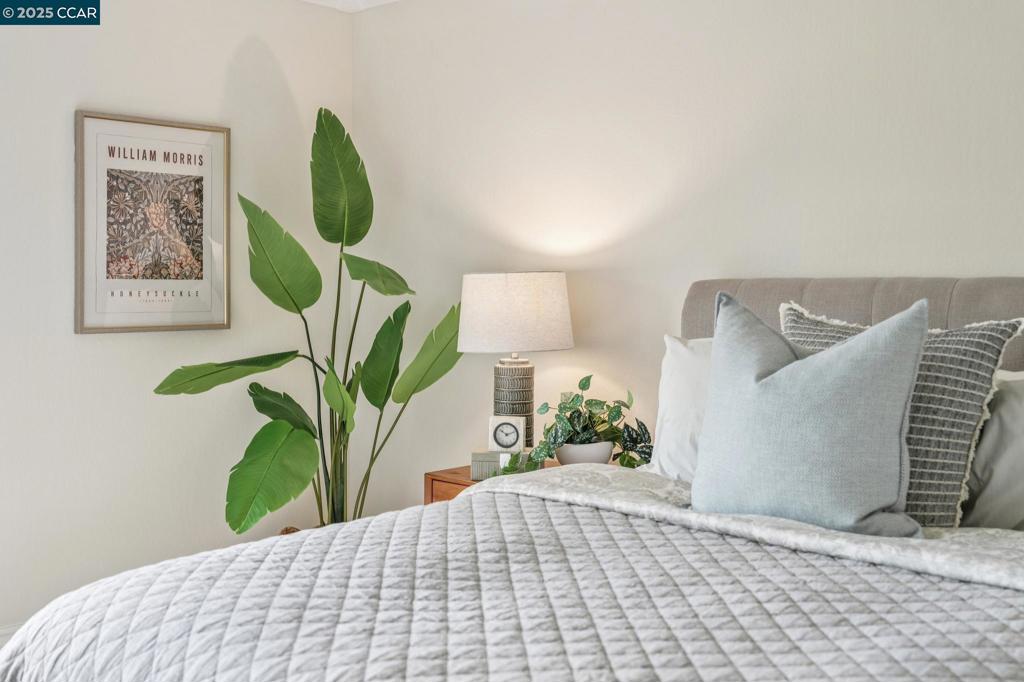 ROSSMOOR - Residential