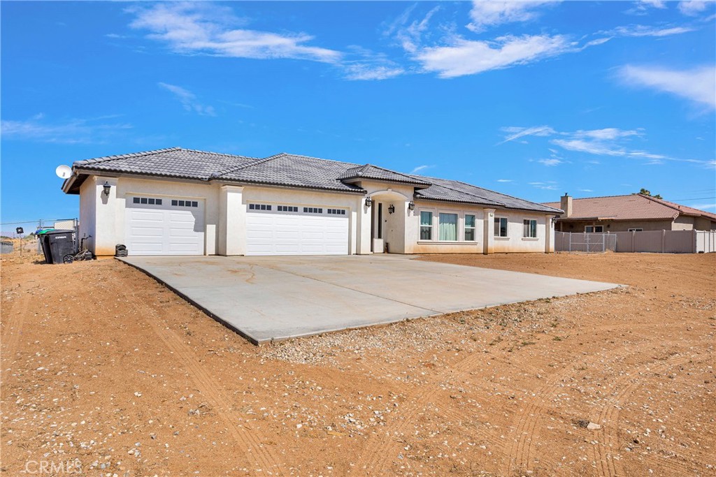 12233 Pueblo Trail