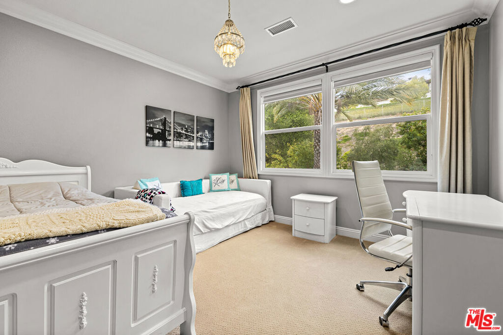 The Oaks - Residential