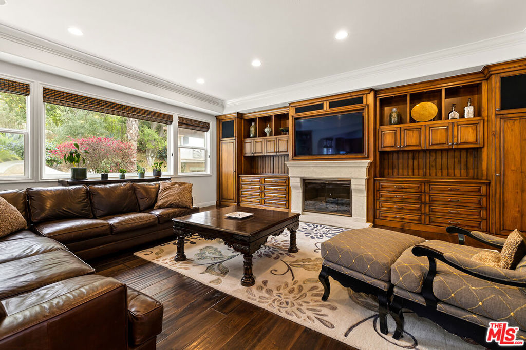 The Oaks - Residential