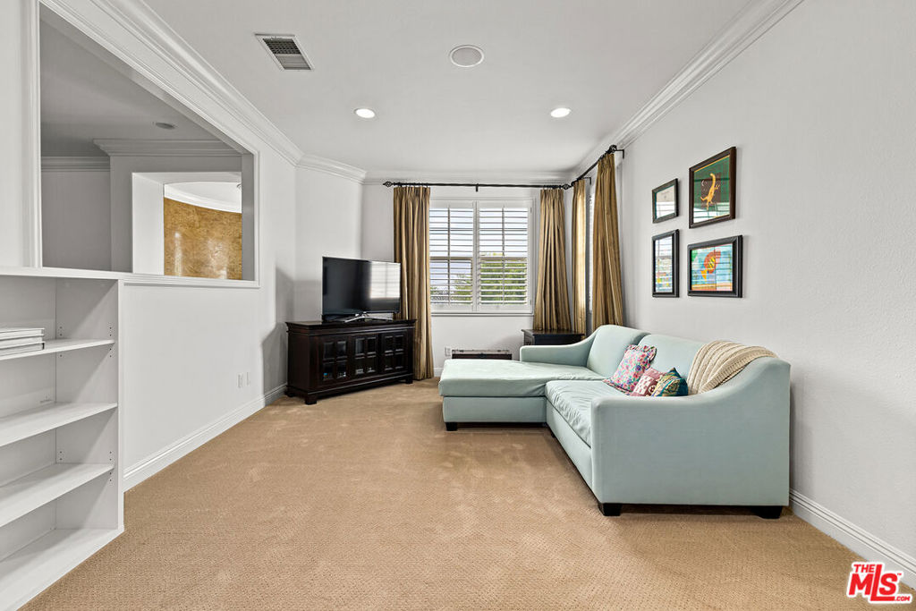 The Oaks - Residential