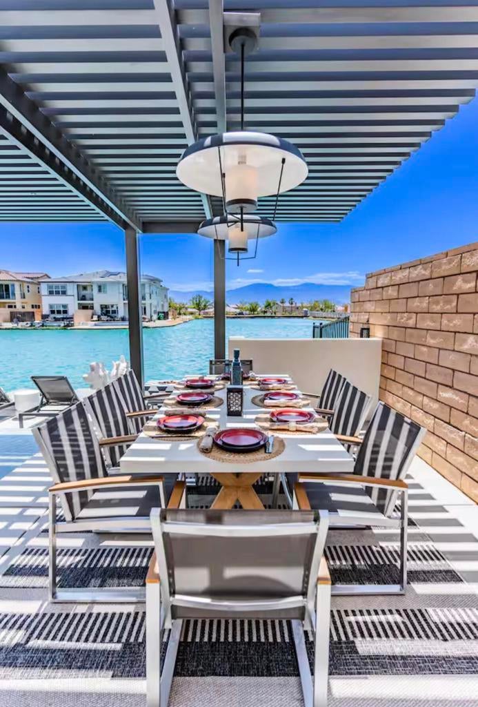 43220 Portuale Court