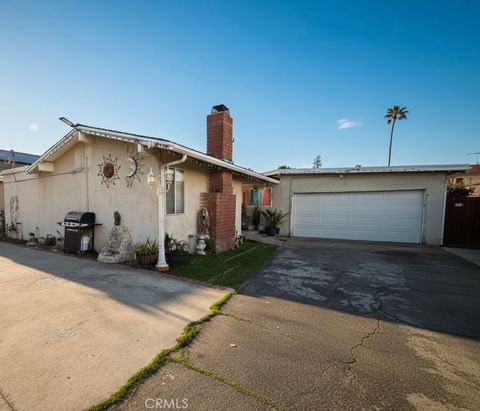Photo of 12778 Judd Street, Pacoima, CA 91331 (MLS # SR26015282)