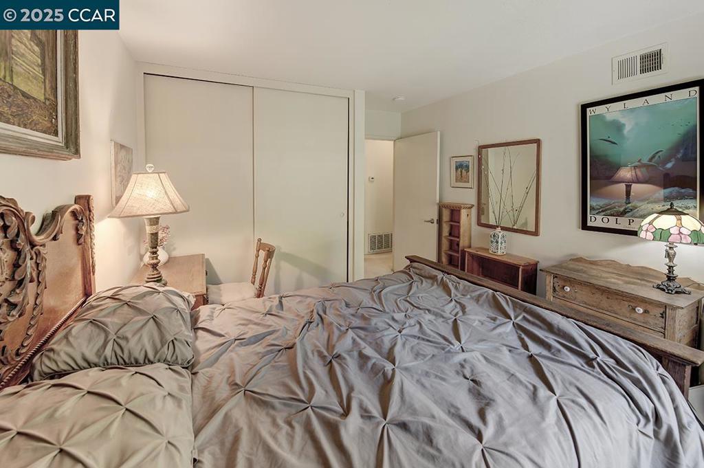 ROSSMOOR - Residential