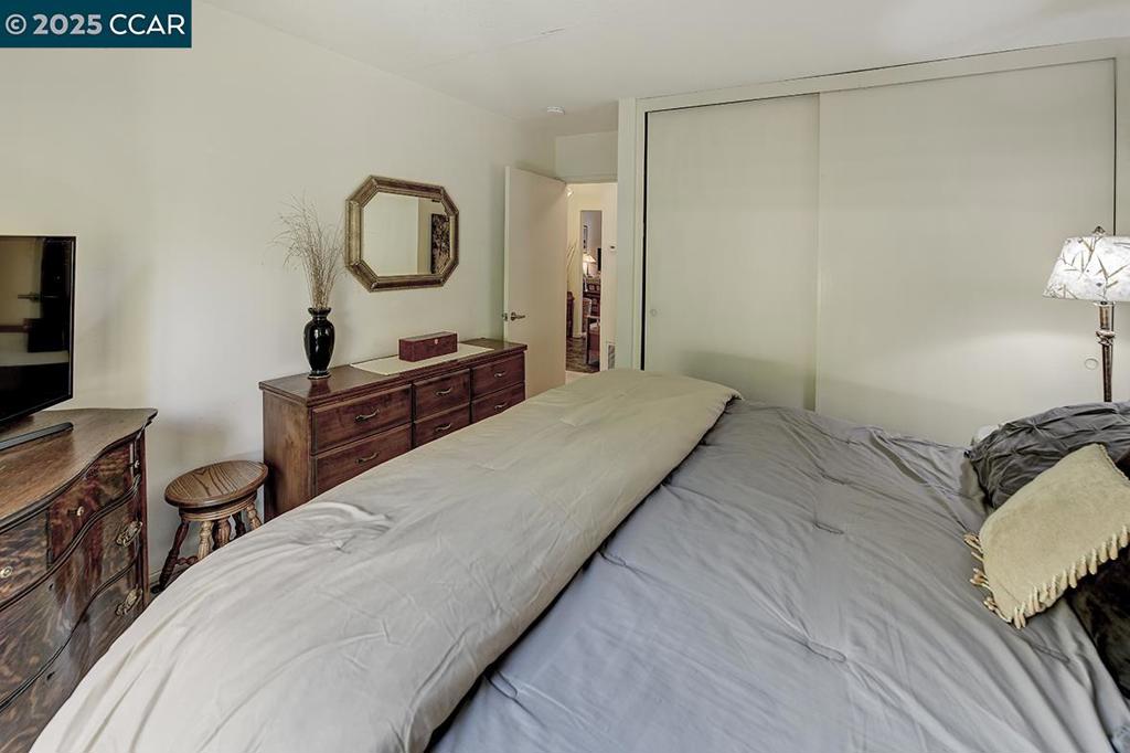 ROSSMOOR - Residential