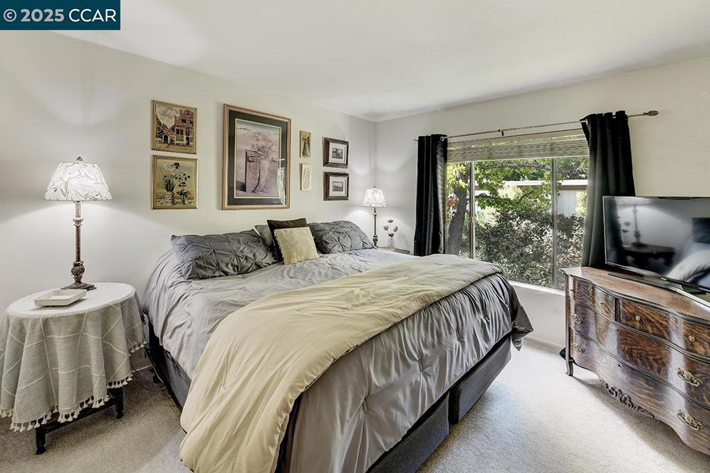 ROSSMOOR - Residential