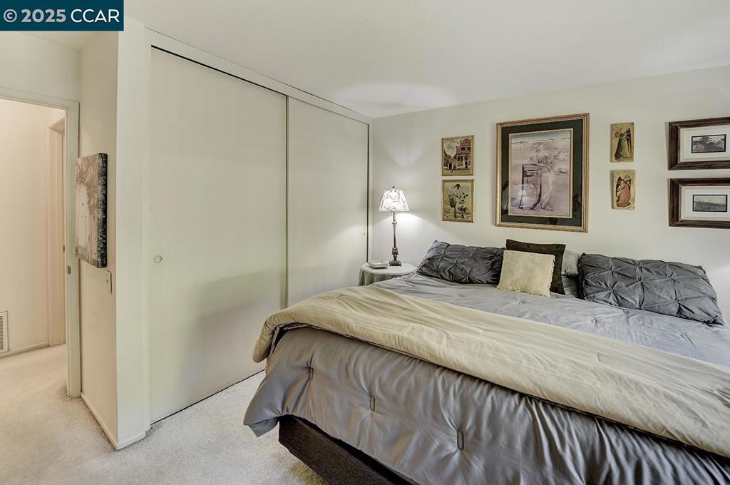 ROSSMOOR - Residential