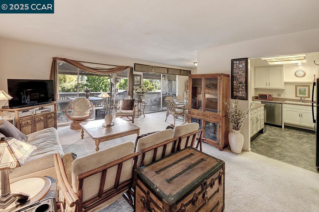 ROSSMOOR - Residential