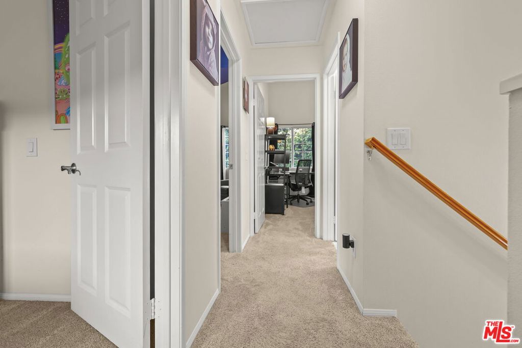 Mountain View on Roxford - Residential