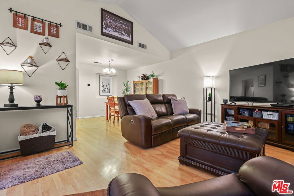 Mountain View on Roxford - Residential