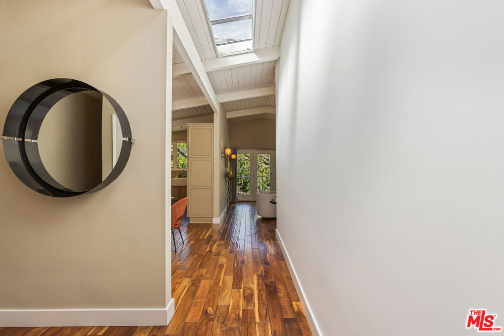 11922 Sunshine Terrace