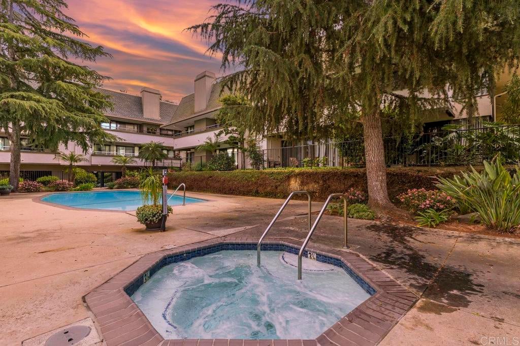 2535 Navarra Drive 6A