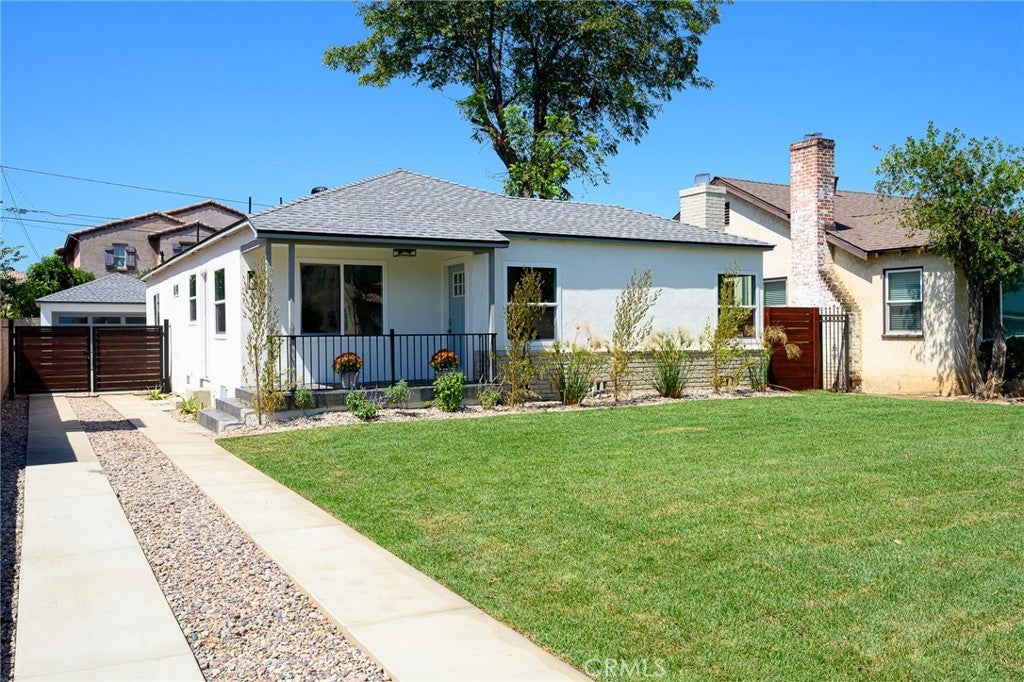 125 Everett Ave