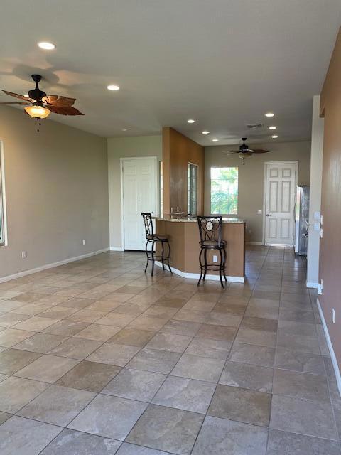 81602 Avenida Contento