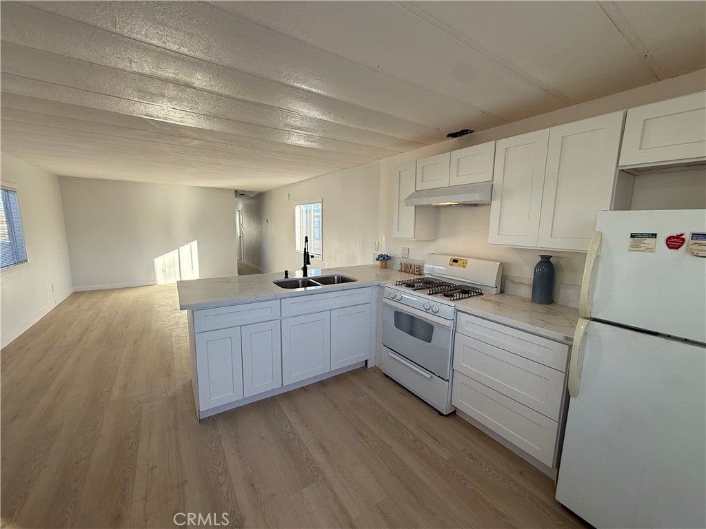 4209 Rosamond 75