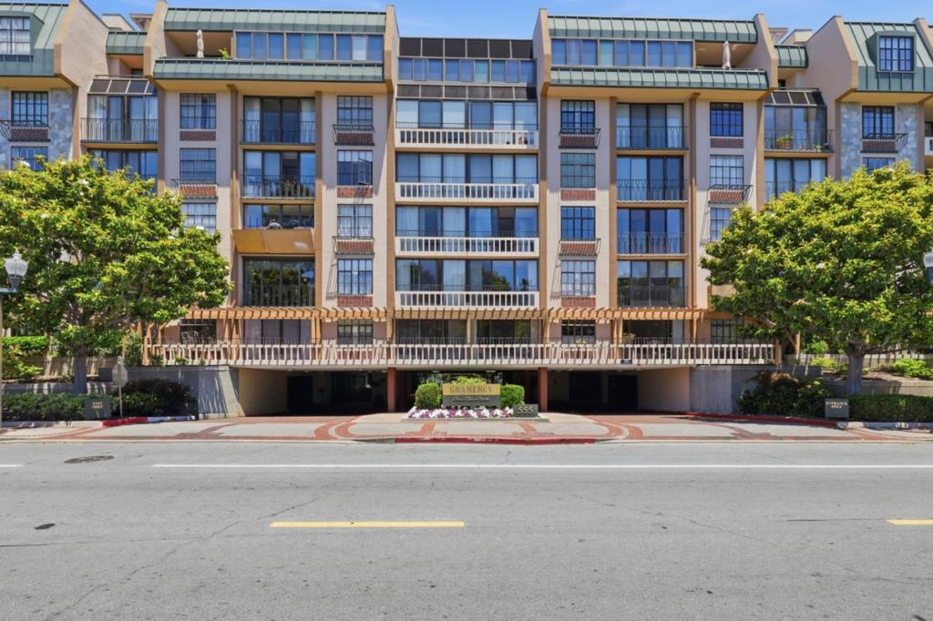 555 Laurel Avenue 122
