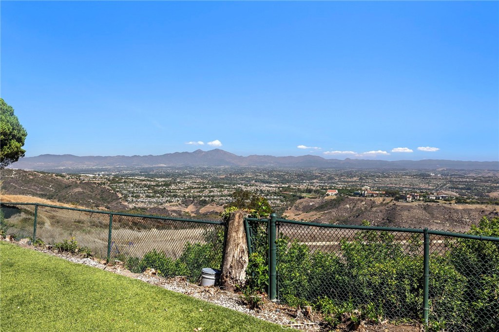 Top Of The World (TOW) - Residential Lease