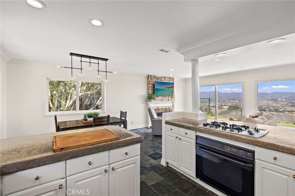 Top Of The World (TOW) - Residential Lease