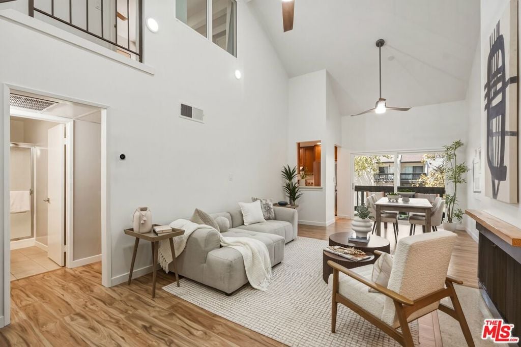 7306 Summertime Lane