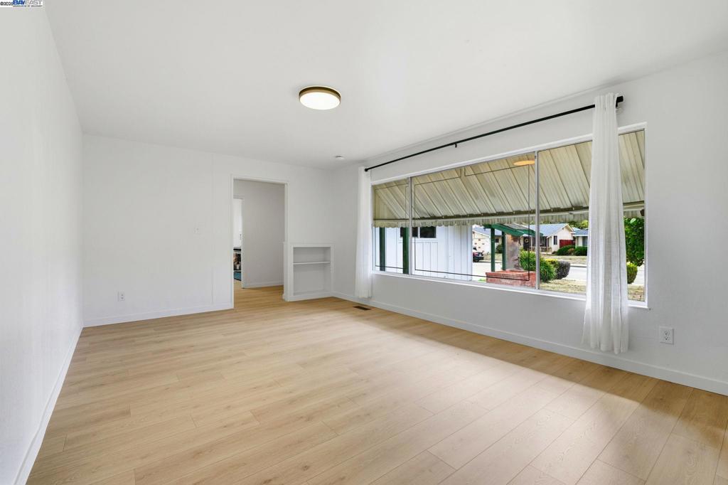 PARK PLAZA - Residential