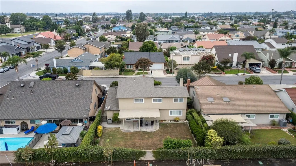 Cypress, California 90630, United States, 5 Bedrooms Bedrooms, ,3 BathroomsBathrooms,Residential,Pending,211863