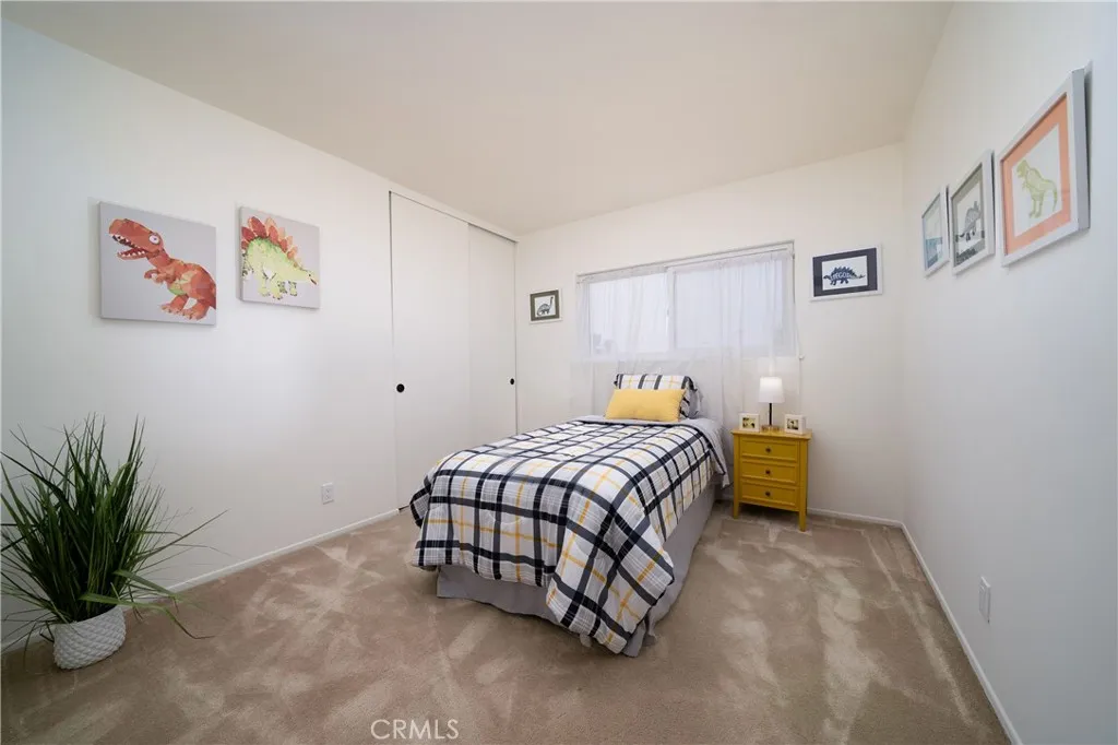 Cypress, California 90630, United States, 5 Bedrooms Bedrooms, ,3 BathroomsBathrooms,Residential,Pending,211863