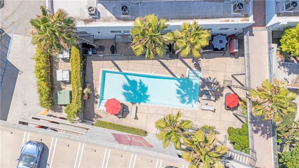 420 S San Pedro 402