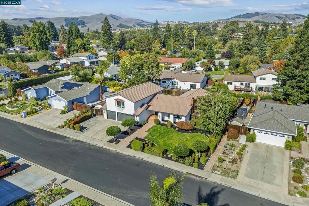 CROW CANYON - Residential