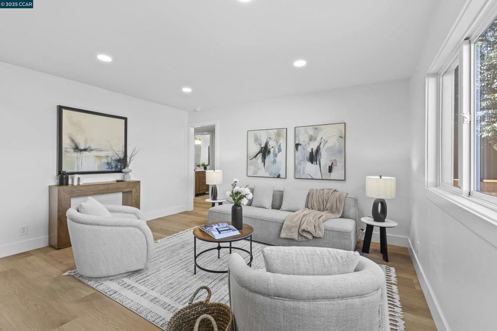 CROW CANYON - Residential