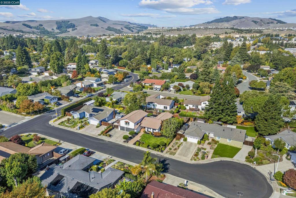 CROW CANYON - Residential