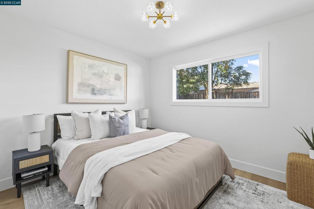 CROW CANYON - Residential