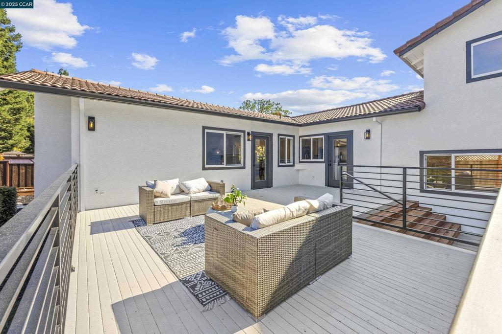 CROW CANYON - Residential