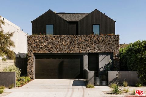 Photo of 1515 Blake Avenue, Los Angeles, CA 90031 (MLS # 26833179)