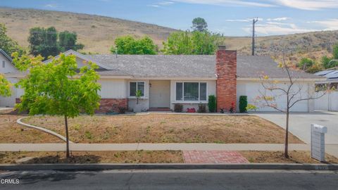 Photo of 252 W Columbia Road, Thousand Oaks, CA 91360 (MLS # V1-36186)