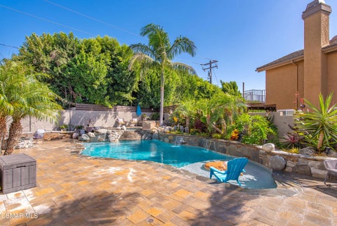 Tiny photo for 11595 Coralberry Court, Moorpark, CA 93021 (MLS # 226004295)