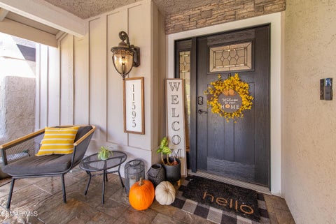 Tiny photo for 11595 Coralberry Court, Moorpark, CA 93021 (MLS # 226004295)