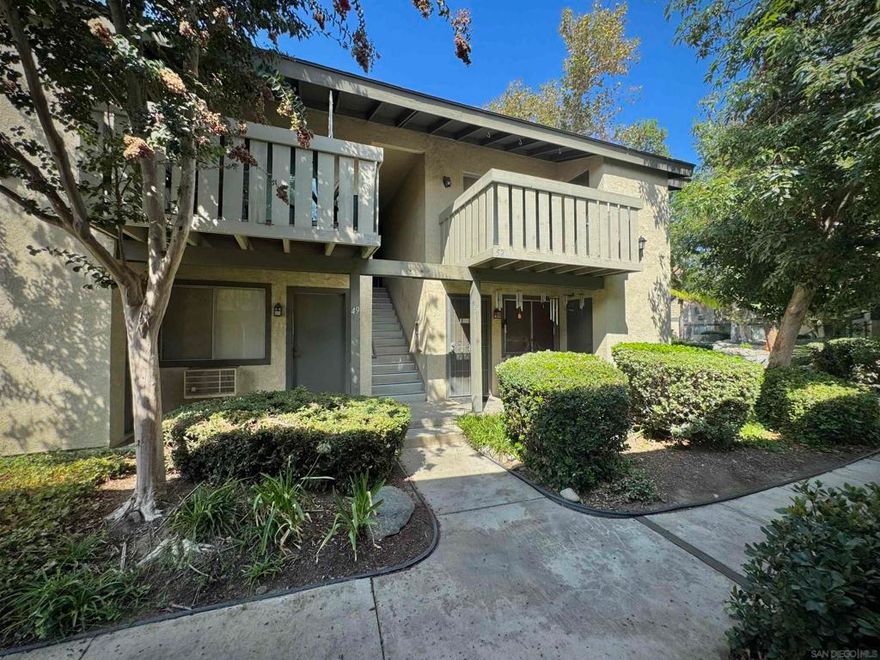 A charming one bedroom one bath condo located in the desirable community of Quail Creek. Recent updates (bathroom vanity and mirror, laminate flooring throughout, new fresh coat of paint) to the unit provide a relaxing opportunity to relax and enjoy the amenities of the complex. A community pool and tennis courts are available. Walkable to the "Village" of Claremont and a few more blocks to the colleges! Balcony has a storage closet.  Vaulted ceilings and an open floor plan make this a great place to call home.  Huge primary bedroom with double doors as an entrance.  Upstairs unit means no footsteps above you.  Laundry room located by pool.  Quail Creek is a very peaceful complex with water features throughout and trees that provide a great place to relax outdoors.  Close to the 10 and 210 freeways.
