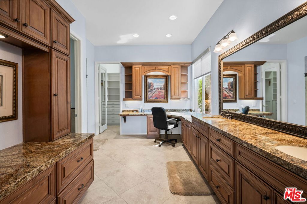 PGA Legends - Residential Lease