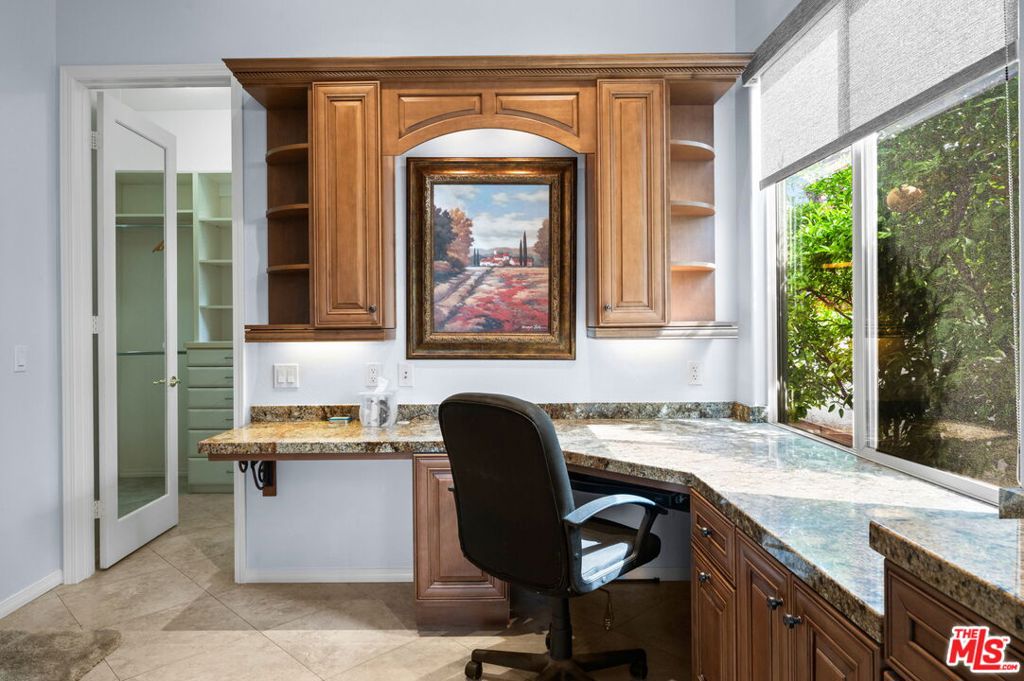 PGA Legends - Residential Lease
